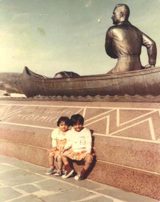 Myself& my elder sis Priya at Canada